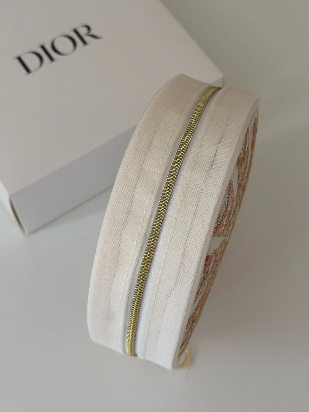 NWT Dior Beauty Mother’s Day Edition Trousse Pouch - Picture 2 of 13